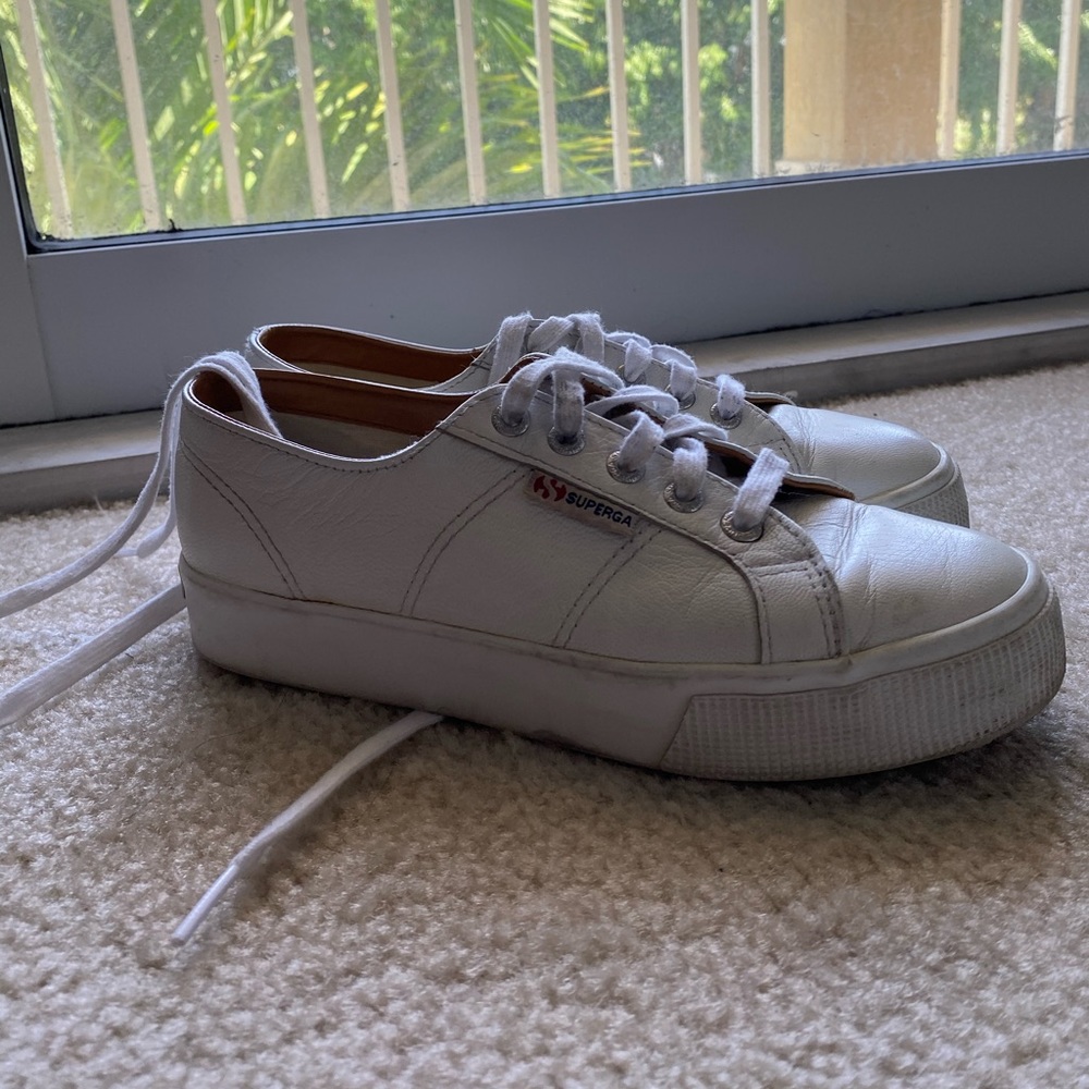 Superga white leather sneaker